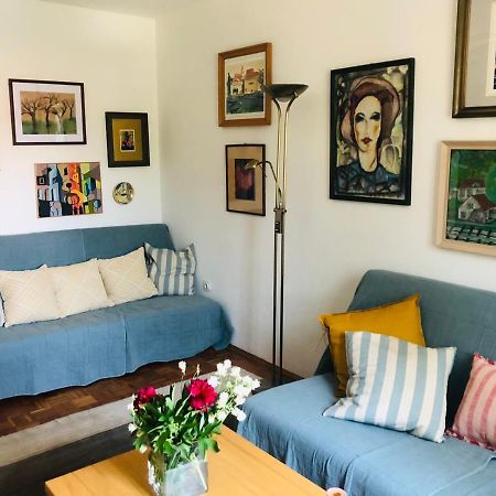 Beautiful Apartment With Balcony Pula Zewnętrze zdjęcie